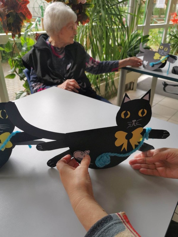 344426903_124305343987777_4070185455480237051_n.jpg, 104kB