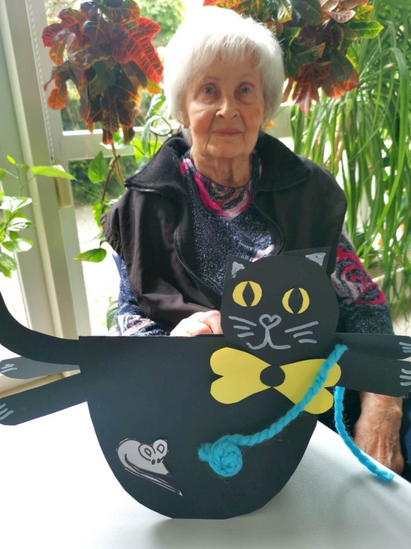 345635062_742047160991657_7766596644799560367_n.jpg, 107kB