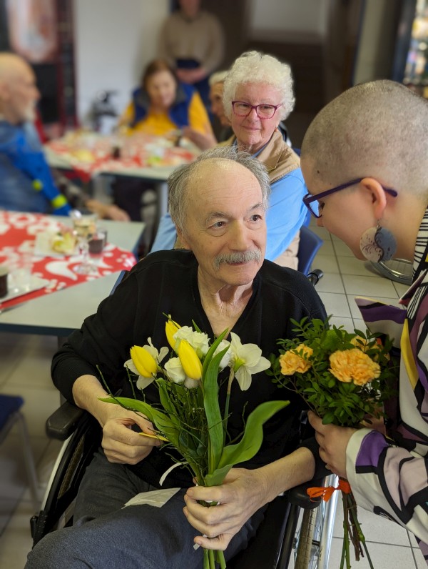 PXL_20240326_134213552.PORTRAIT.jpg, 118kB