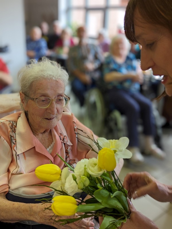 PXL_20240326_134347303.PORTRAIT.jpg, 95kB