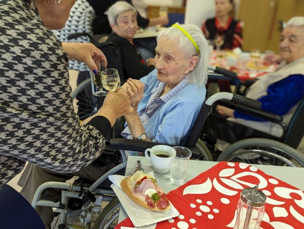 PXL_20240326_134824832.PORTRAIT.jpg, 97kB