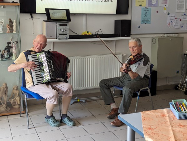 PXL_20240430_120329302.jpg, 75kB