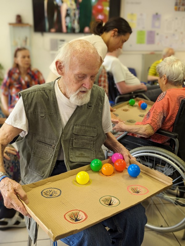 PXL_20240529_122549093.PORTRAIT.jpg, 129kB