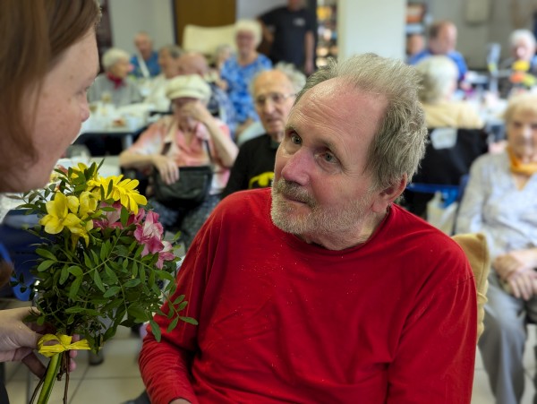 PXL_20240924_121911806.PORTRAIT.jpg, 67kB