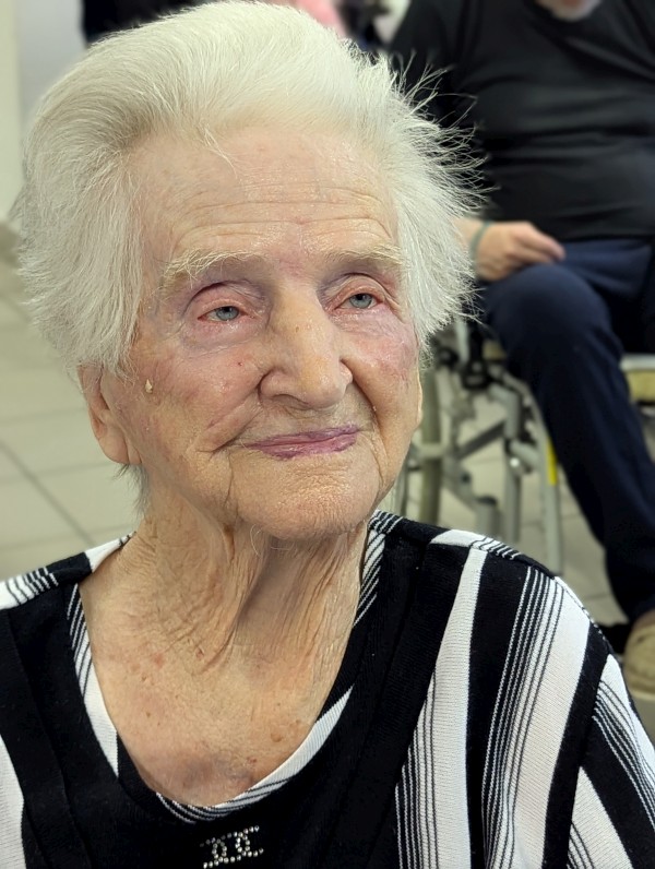 PXL_20241126_134619628.PORTRAIT.jpg, 119kB