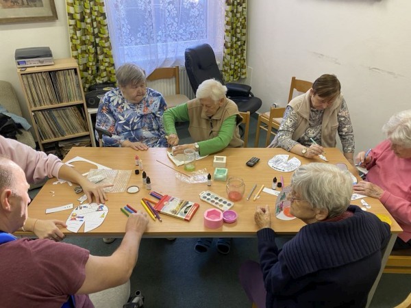 dd2f8f04-3d2b-48ef-8b63-b2f30353b047.jpg, 79kB