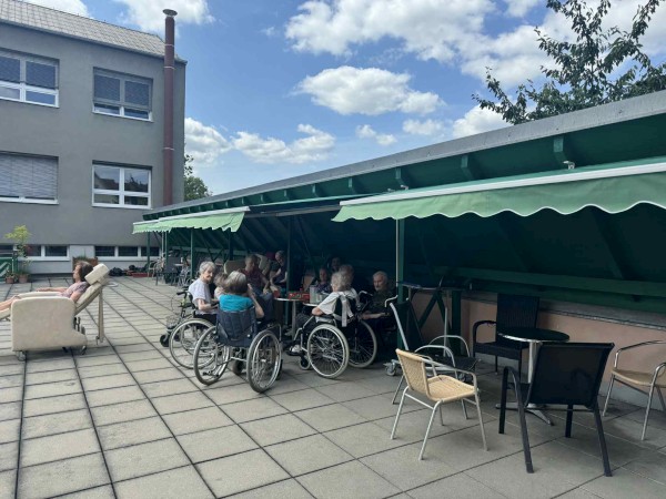 1000007583.jpg, 81kB