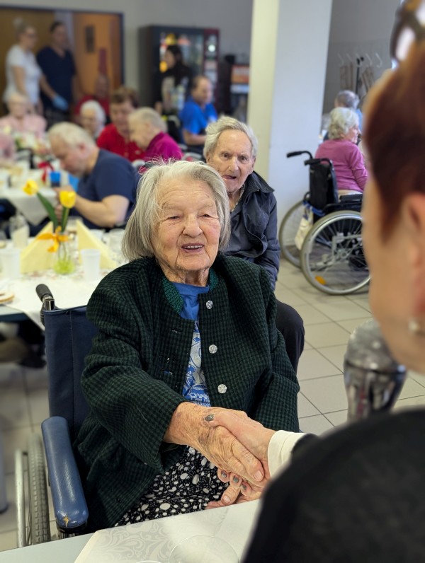 PXL_20250226_132101839.PORTRAIT.jpg, 103kB