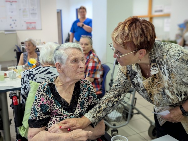 PXL_20250623_123623610.PORTRAIT.jpg, 86kB