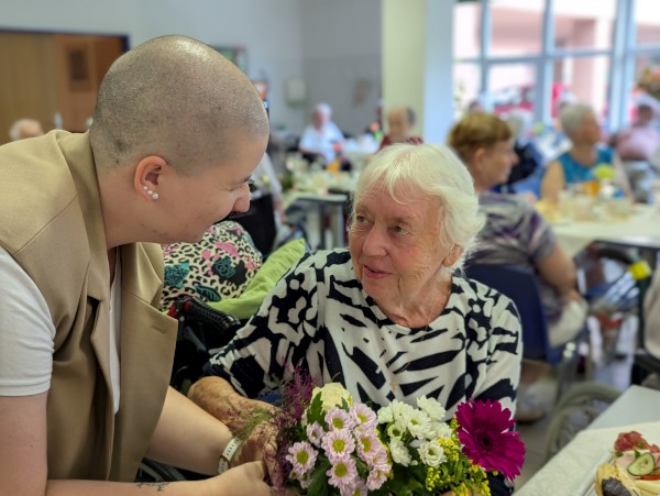 PXL_20250623_123811936.PORTRAIT.jpg, 72kB